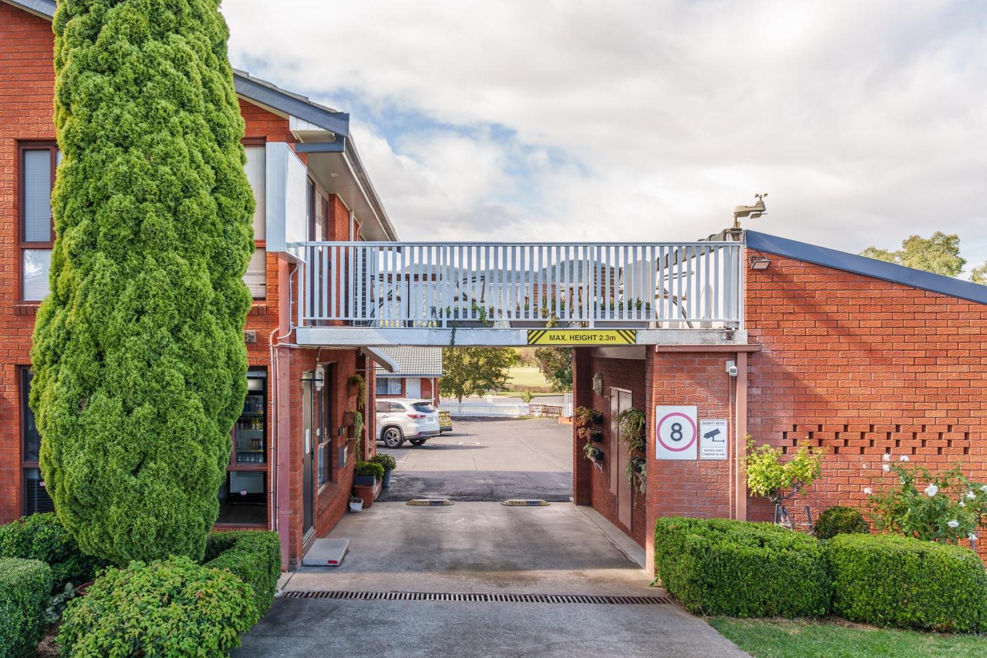 Roydons Motor Inn Tamworth Exterior photo