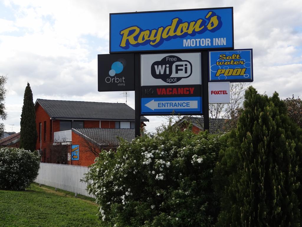 Roydons Motor Inn Tamworth Exterior photo